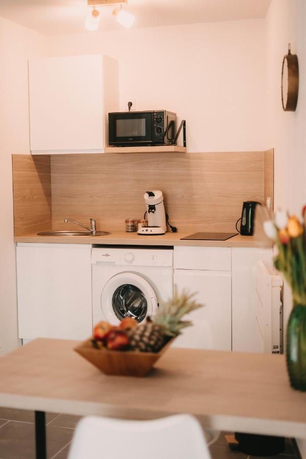 בסאנקון Franc-Bisontin - Unique ! 4 Logements Disponibles מראה חיצוני תמונה